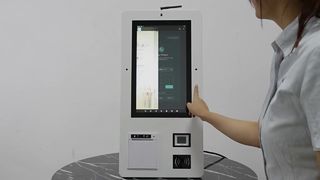 Quiosco con pantalla táctil de entrada y salida automática para hotel de 24 pulgadas